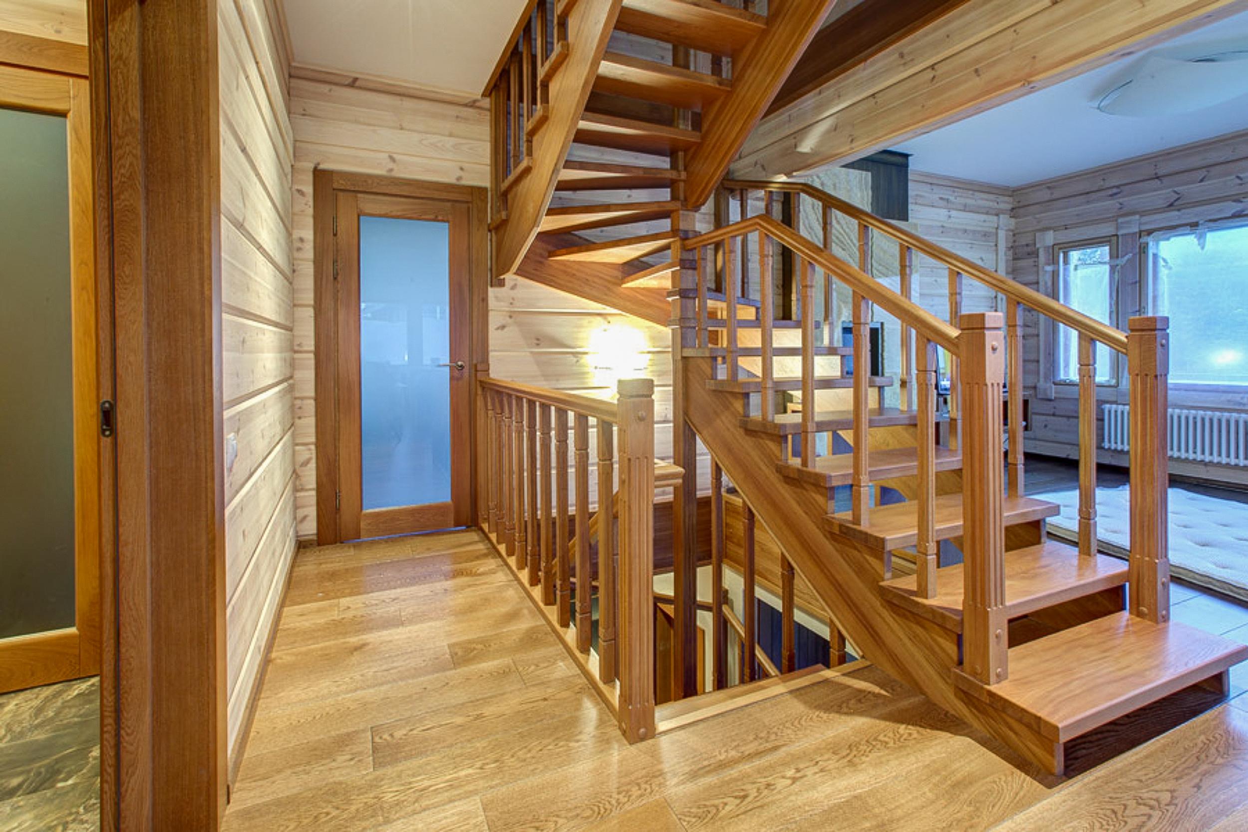 Деревянные лестницы для домов